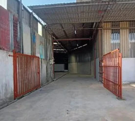 Pintu masuk kilang DBENA
